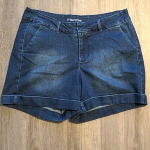Maurices Dark Wash Denim Shorts, Sz 18